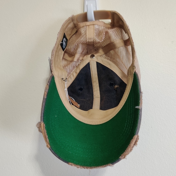 Judith March Lake Vibes Hat - Picture 6 of 12